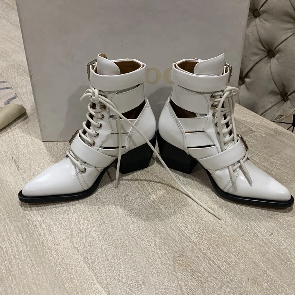 - Chloe Rylee leather cut out boots - Picture 10 of 10